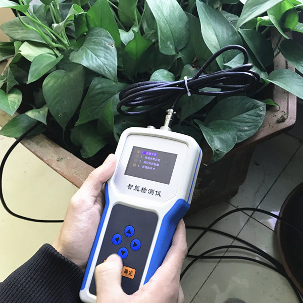 土壤水分监测仪的工作原理及其使用注意事项